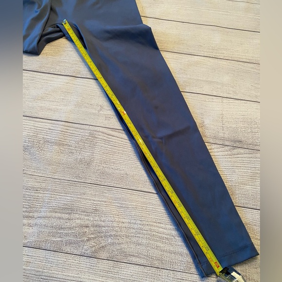 1st Phorm Essential Legging - Picture 10 of 10